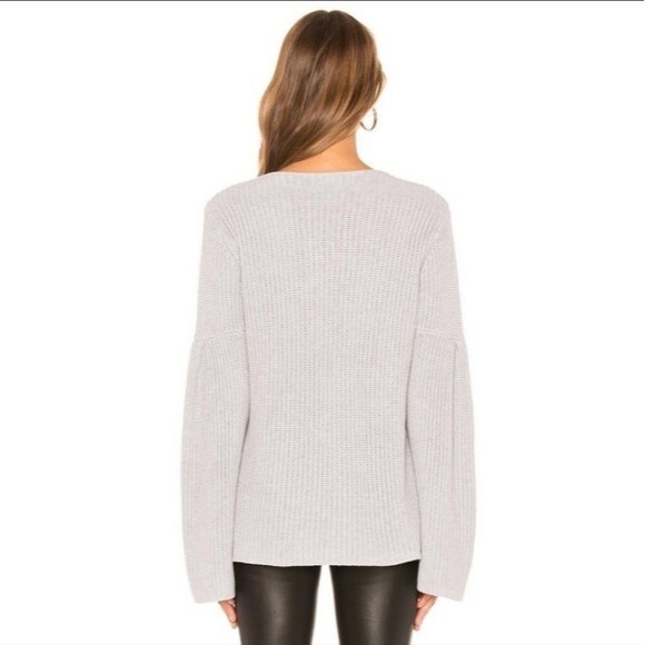Lovers & Friends Addison gray ribbed knit flared sleeve v cut neckline sweater - Picture 3 of 10